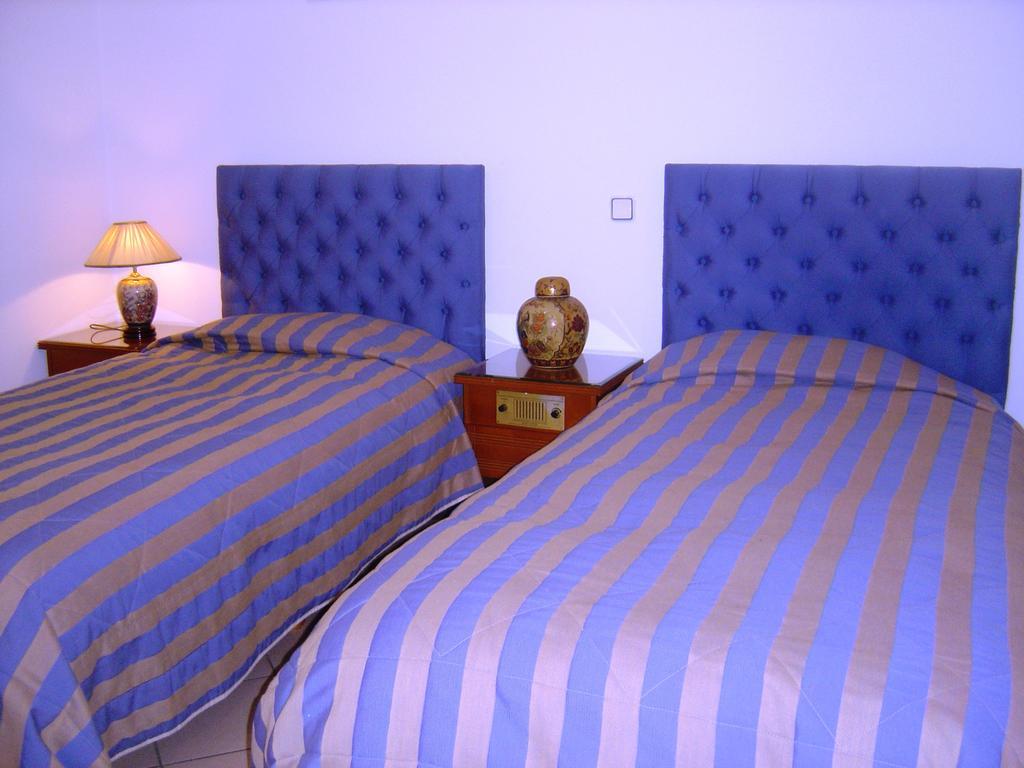 Kalimera Hotel Порос Экстерьер фото
