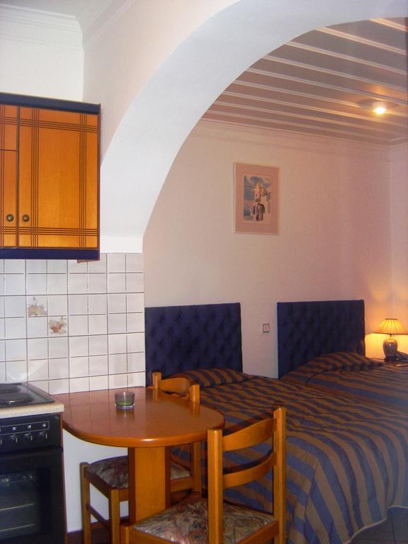 Kalimera Hotel Порос Экстерьер фото