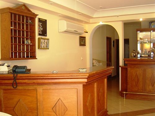 Kalimera Hotel Порос Экстерьер фото