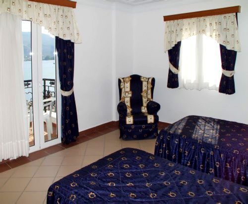 Kalimera Hotel Порос Экстерьер фото
