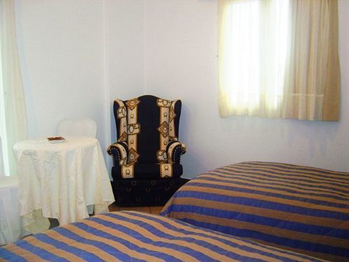 Kalimera Hotel Порос Экстерьер фото