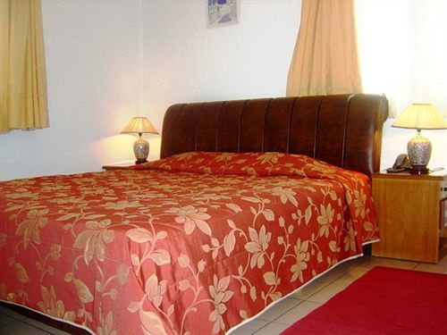 Kalimera Hotel Порос Экстерьер фото
